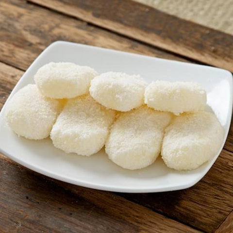 White Cham Cham Bengali sweet