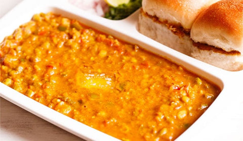 Mumbai pav bhaji served with buttered pav