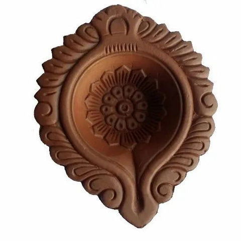 Decorative terracotta clay diya oil lamp, 7 inch